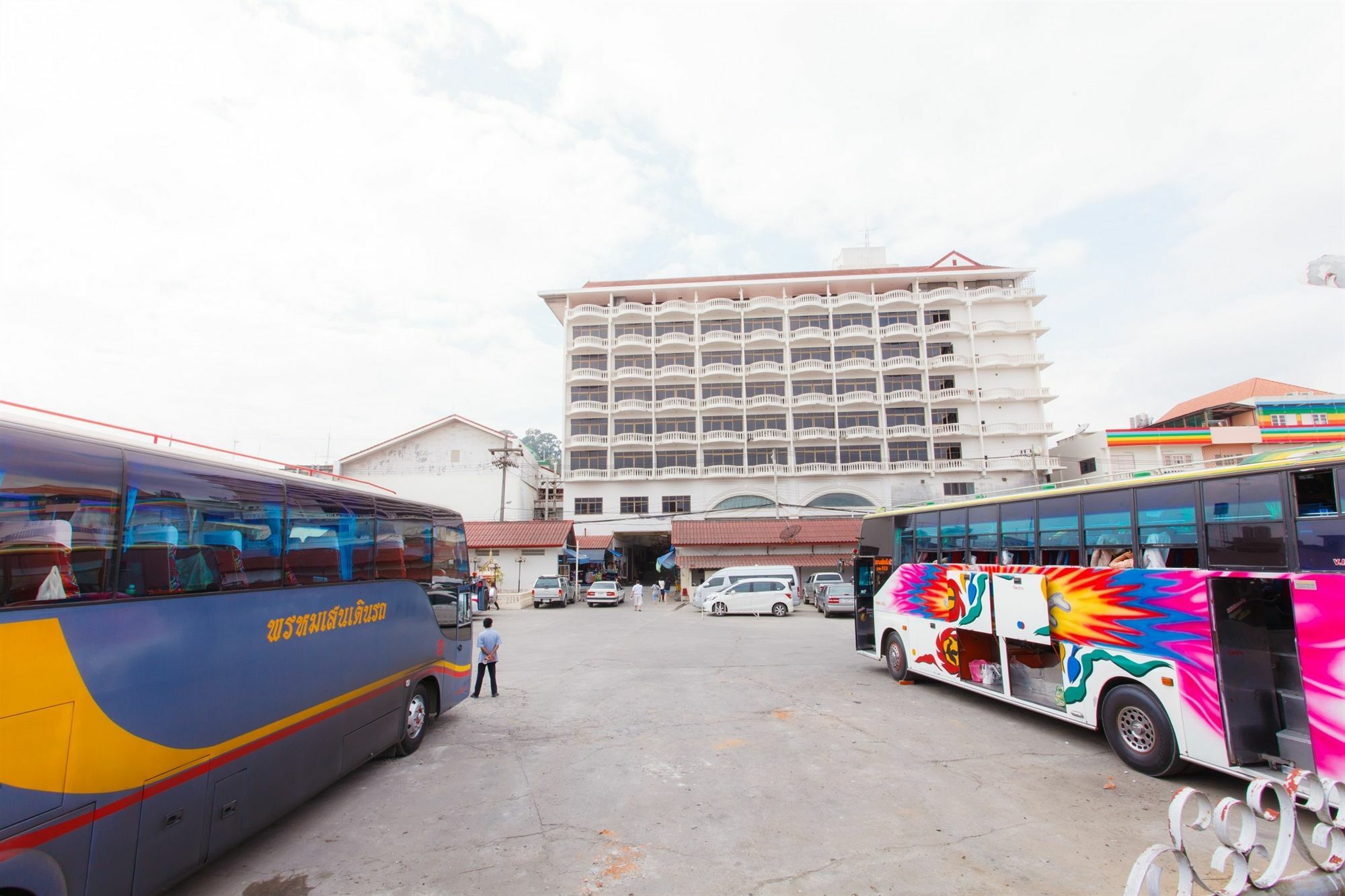 Capital O 1115 Wang Thong Hotel Maesai Mae Sai Exterior photo